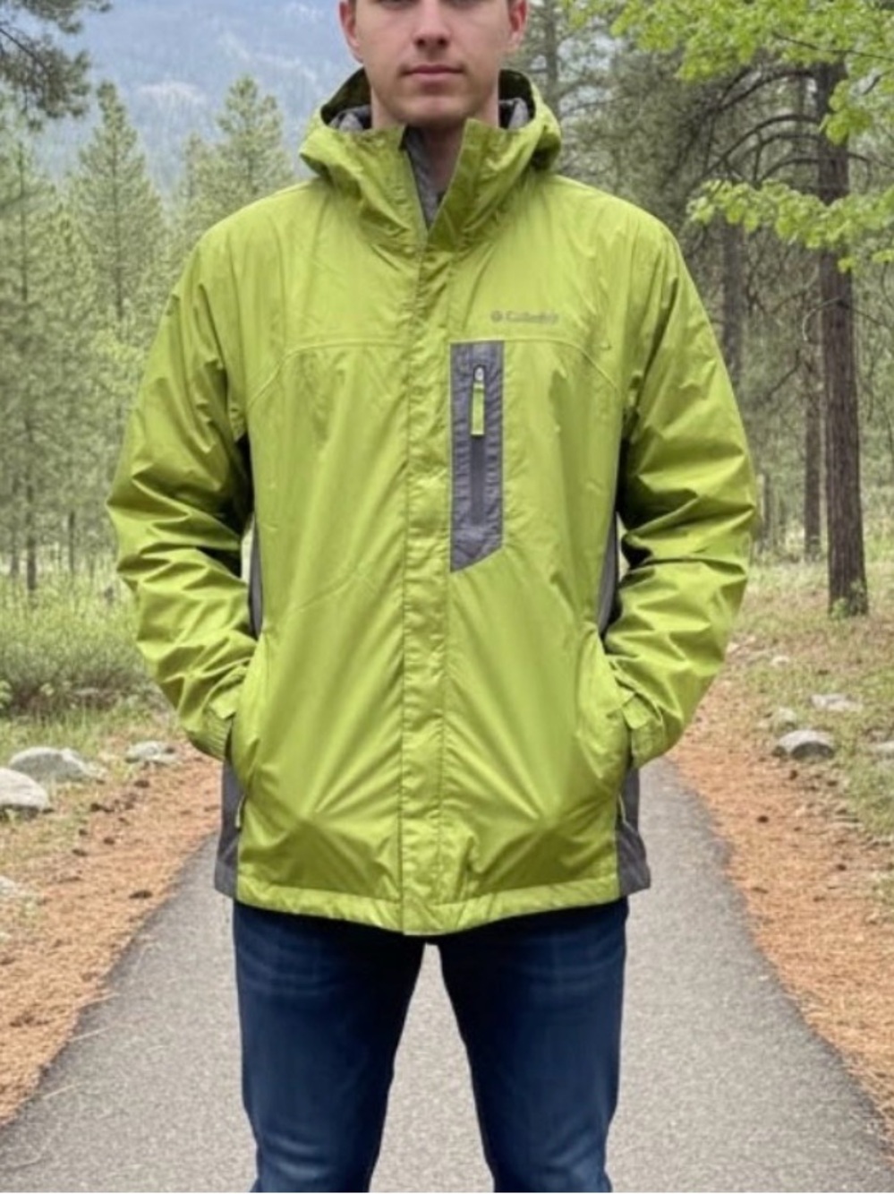 Columbia Titanium Omni Tech Waterproof Windbreaker Raincoat Jacket Green/Gray